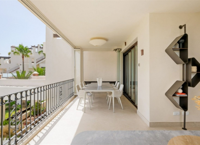 Appartement milieu d’Etage situé à New Golden Mile - 3