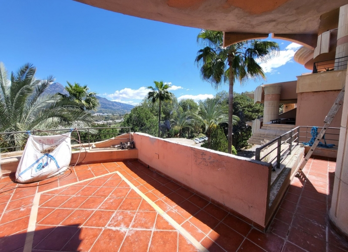 Apartment Middle Floor in Nueva Andalucía Magna Marbella  - 8