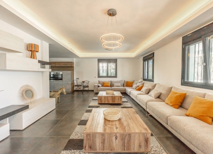 Villa indépendante situé à Nueva Andalucía Villas en Nueva Andalucia  - 4