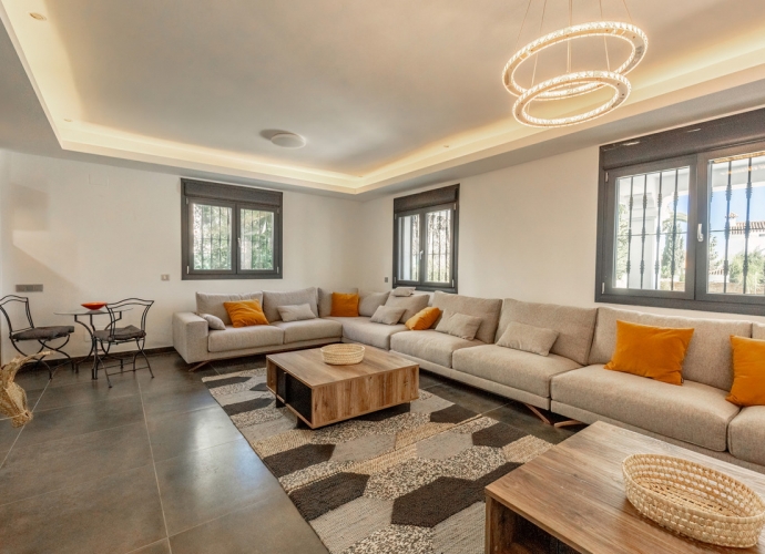 Villa indépendante situé à Nueva Andalucía Villas en Nueva Andalucia  - 8