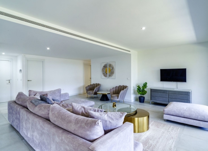 Apartamento Planta Baja en Estepona - 4