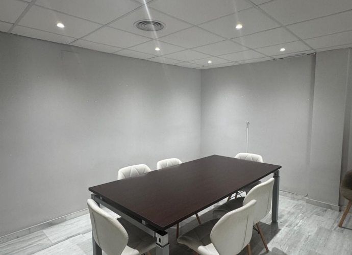 Commercial Office in Nueva Andalucía Magna Marbella  - 8