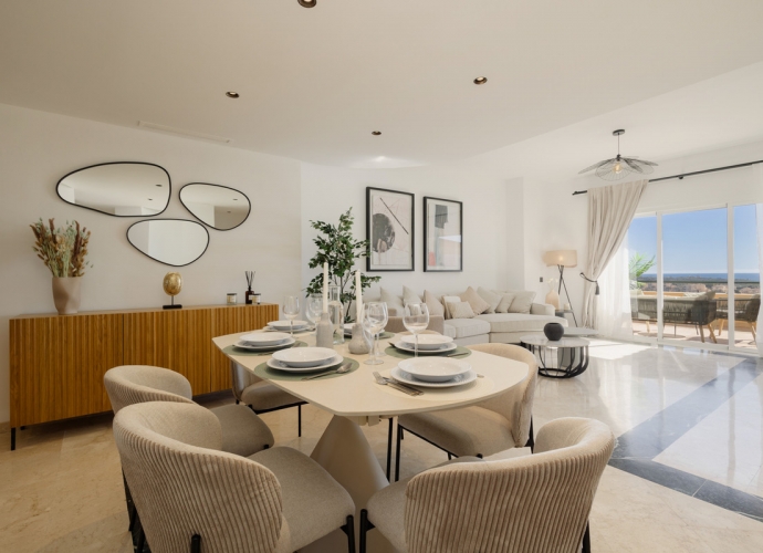 Apartment Middle Floor in Elviria Elviria Hills  - 1