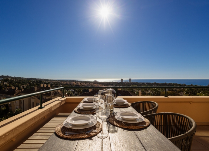 Apartment Middle Floor in Elviria Elviria Hills  - 8