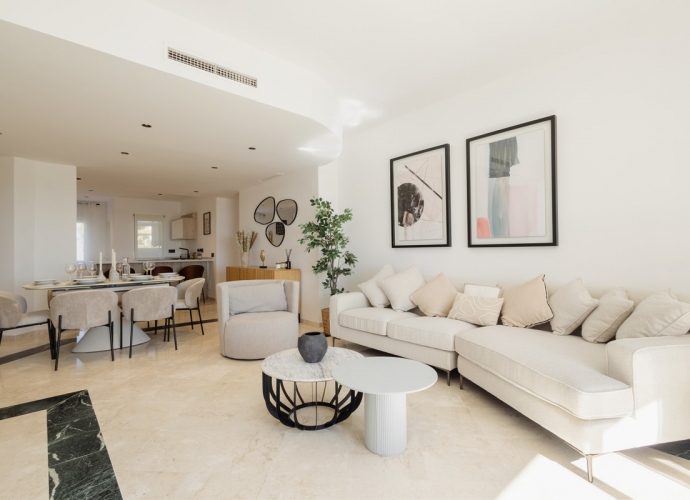 Apartment Middle Floor in Elviria Elviria Hills  - 10