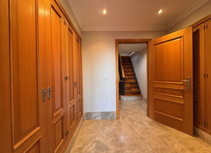 Villa Semi Detached in Santa Clara - 6