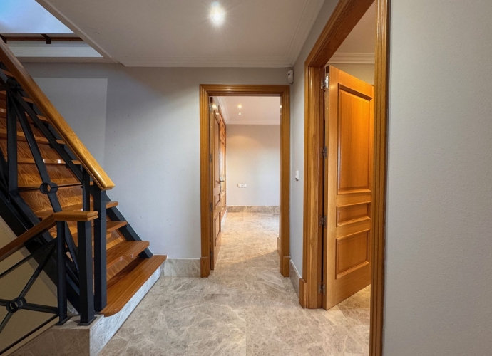 Villa Semi Detached in Santa Clara - 7