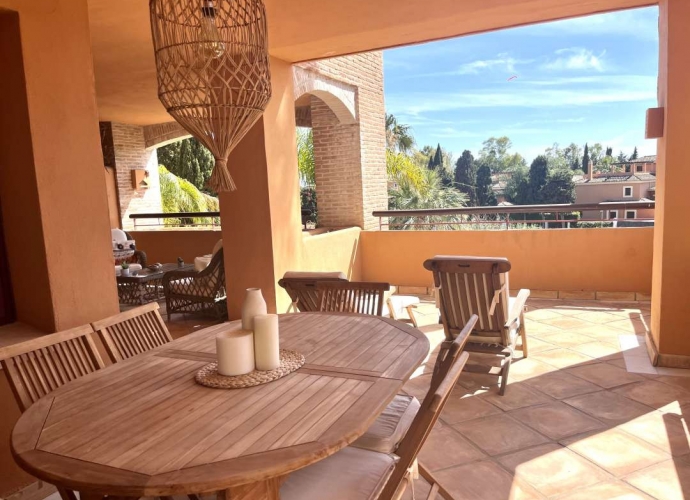 Appartement milieu d’Etage situé à Bahía de Marbella Gran Bahía  - 4