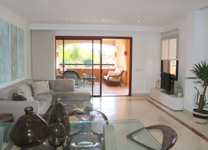 Appartement milieu d’Etage situé à Bahía de Marbella Gran Bahía  - 7