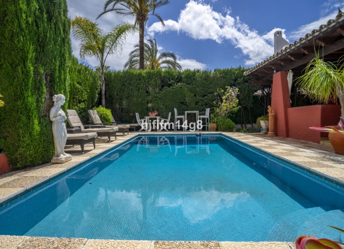 Villa Independiente en Nueva Andalucía - 3