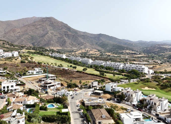 Plot Land in Estepona - 7