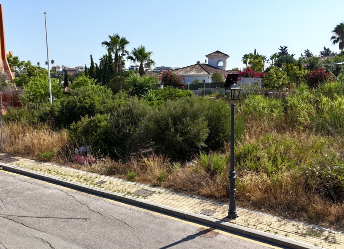 Plot Land in Estepona - 6