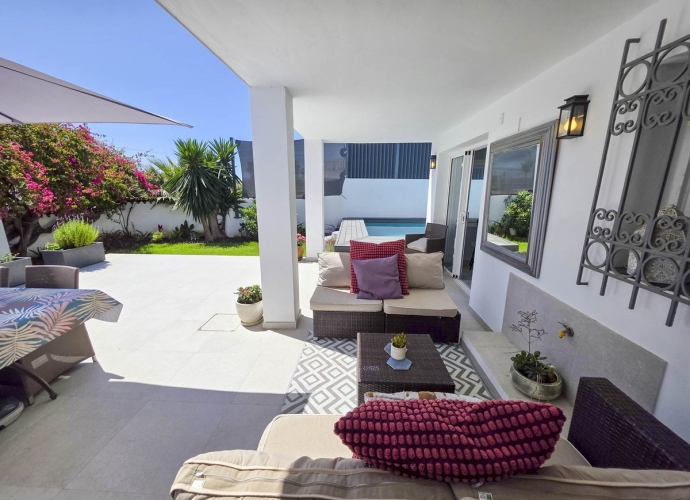 Villa Detached in Estepona - 6