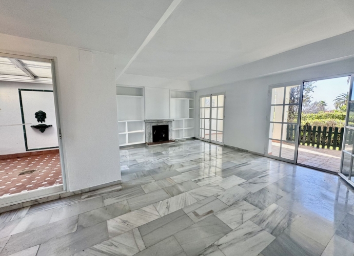 Townhouse Terraced in Estepona - 3