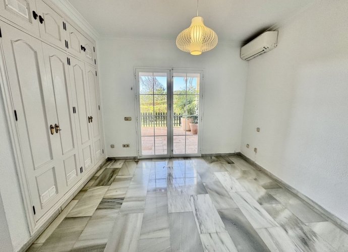 Townhouse Terraced in Estepona - 7