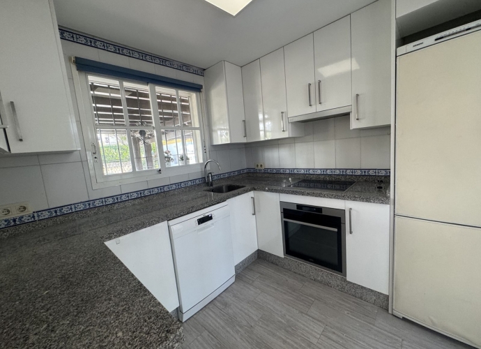 Townhouse Terraced in Estepona - 10