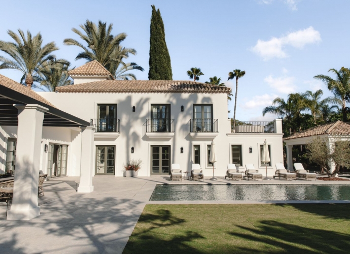 Villa Independiente en Nueva Andalucía - 2