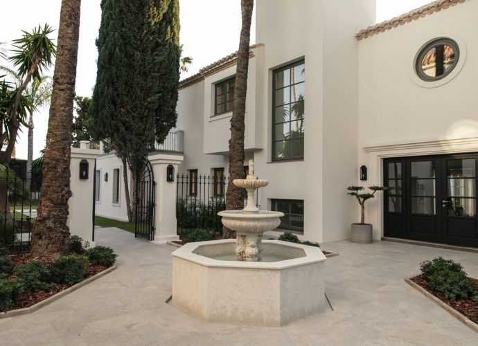 Villa Independiente en Nueva Andalucía - 10