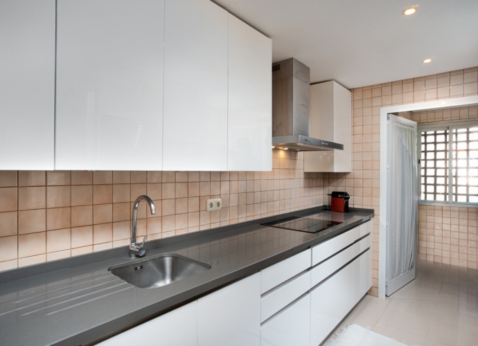 Apartamento Planta Baja en Nueva Andalucía El Alminar de Marbella  - 4