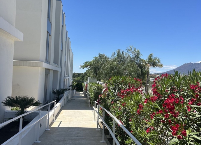 Apartamento Planta Baja en Cancelada - 2