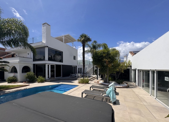 Villa Independiente en Nueva Andalucía Villas en Nueva Andalucia  - 3