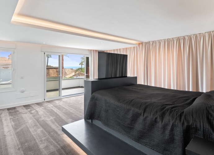 Villa Independiente en Nueva Andalucía Villas en Nueva Andalucia  - 8