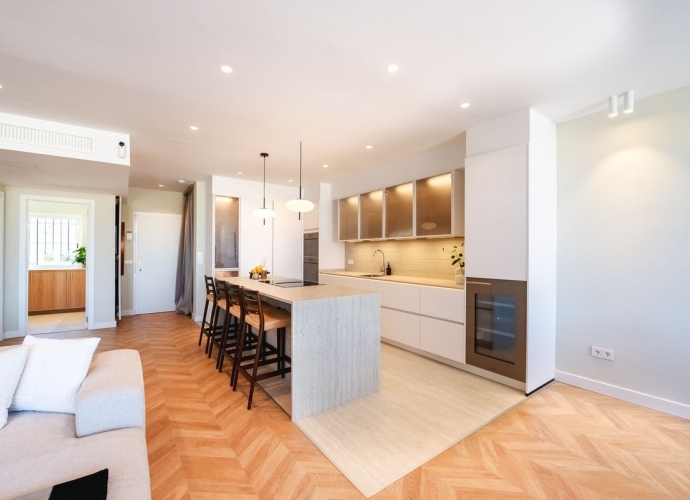 Townhouse Terraced in The Golden Mile - 3