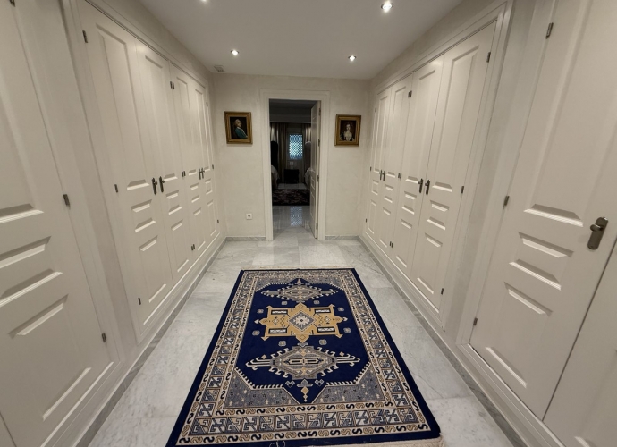 Apartamento Planta Media en Puerto Banús - 10