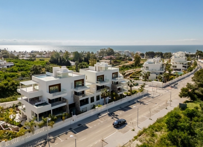 Apartment Ground Floor in The Golden Mile - 3