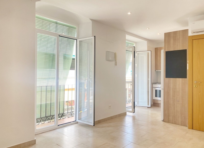 Appartement milieu d’Etage situé à Marbella Apartamentos en el centro de Marbella  - 3