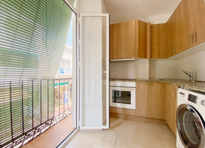 Appartement milieu d’Etage situé à Marbella Apartamentos en el centro de Marbella  - 4