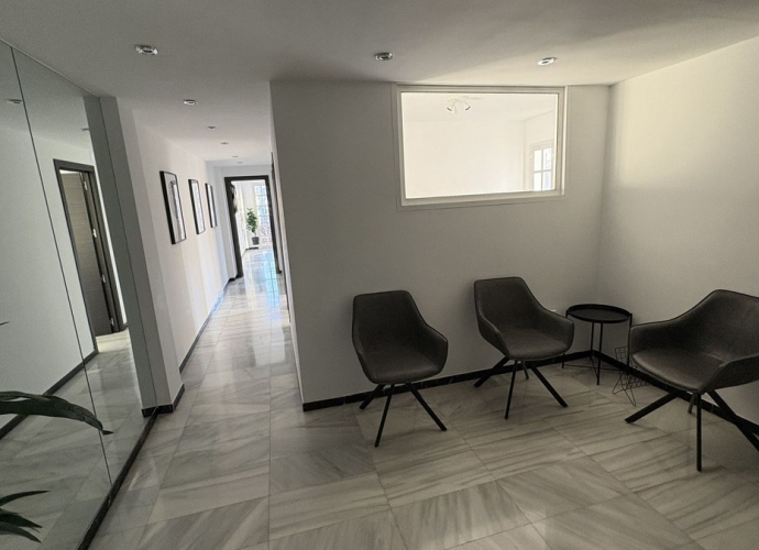 Appartement milieu d’Etage situé à Marbella Apartamentos en el centro de Marbella  - 8