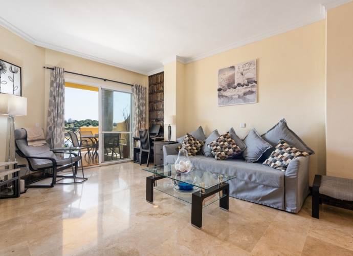 Appartement milieu d’Etage situé à Estepona - 2