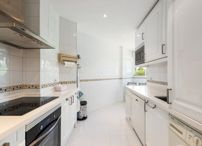 Appartement milieu d’Etage situé à Estepona - 6
