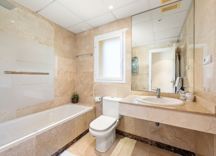 Appartement milieu d’Etage situé à Estepona - 9