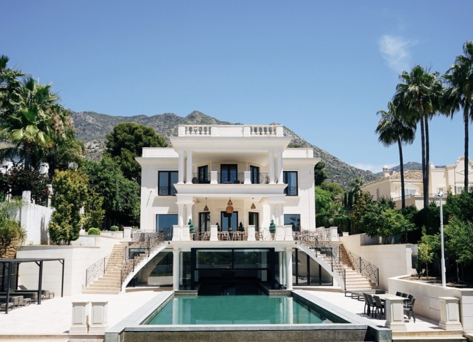 Villa Detached in Sierra Blanca - 1