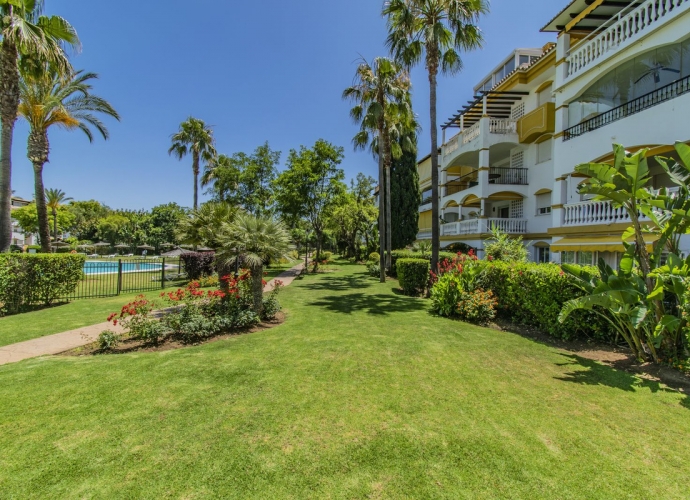 Apartamento Planta Baja en Nueva Andalucía Dama de Noche  - 5