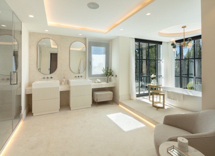 Villa Detached in Sierra Blanca - 9