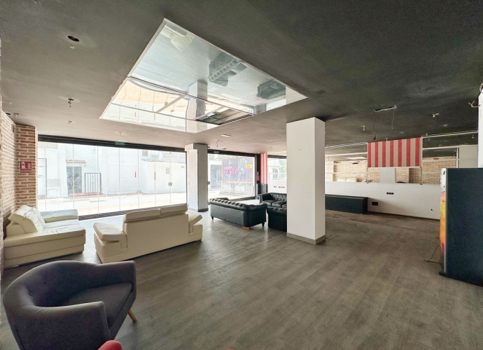 Commercial Commercial Premises in Puerto Banús - 10