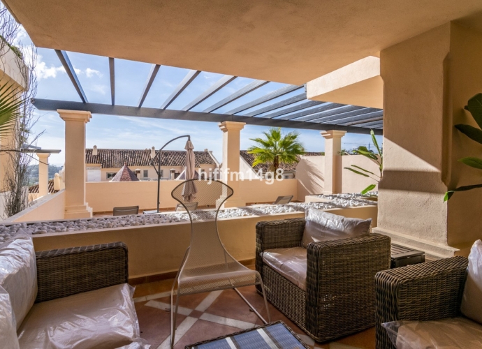 Apartamento Planta Baja en Nueva Andalucía Albatros Hill Club  - 2