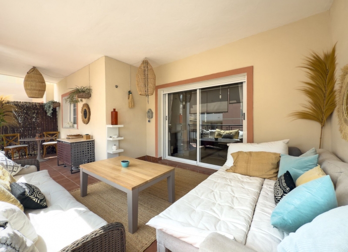 Apartamento Planta Media en Nueva Andalucía River Garden  - 9