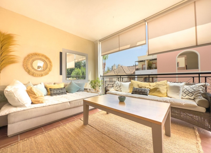 Apartamento Planta Media en Nueva Andalucía River Garden  - 10