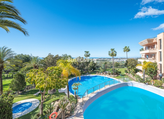 Apartamento Planta Baja en Nueva Andalucía Magna Marbella  - 1