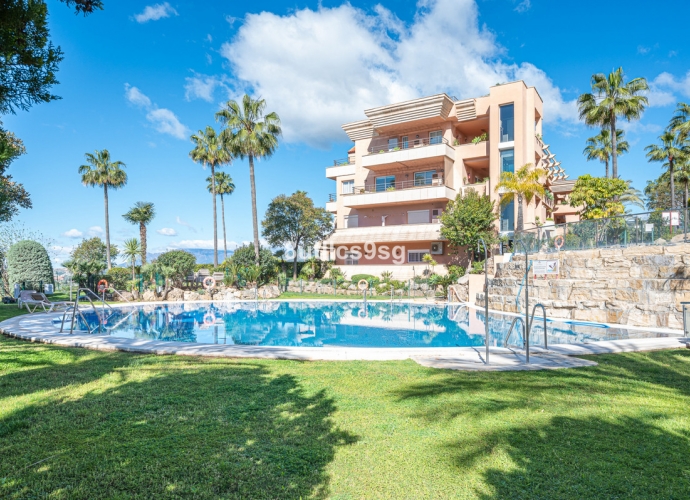Apartamento Planta Baja en Nueva Andalucía Magna Marbella  - 2