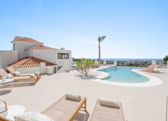 Villa Independiente en Nueva Andalucía Villas en Nueva Andalucia  - 2