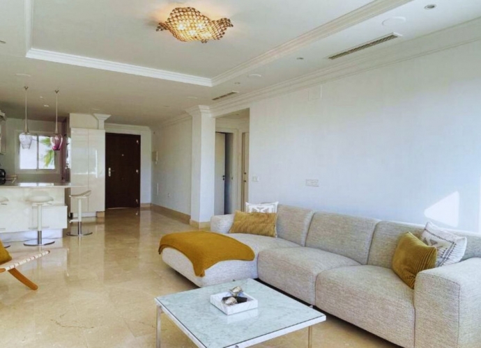 Apartamento Planta Media en Aloha - 2