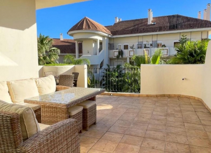 Apartamento Planta Media en Aloha - 3