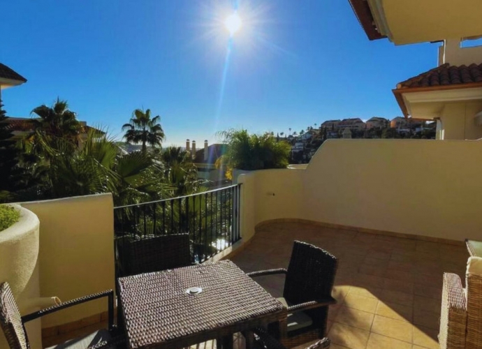 Apartamento Planta Media en Aloha - 4
