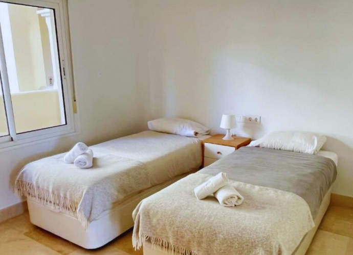 Apartamento Planta Media en Aloha - 8
