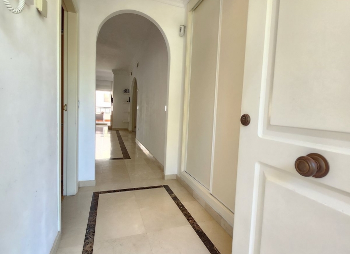 Apartamento Planta Media en Nueva Andalucía - 3